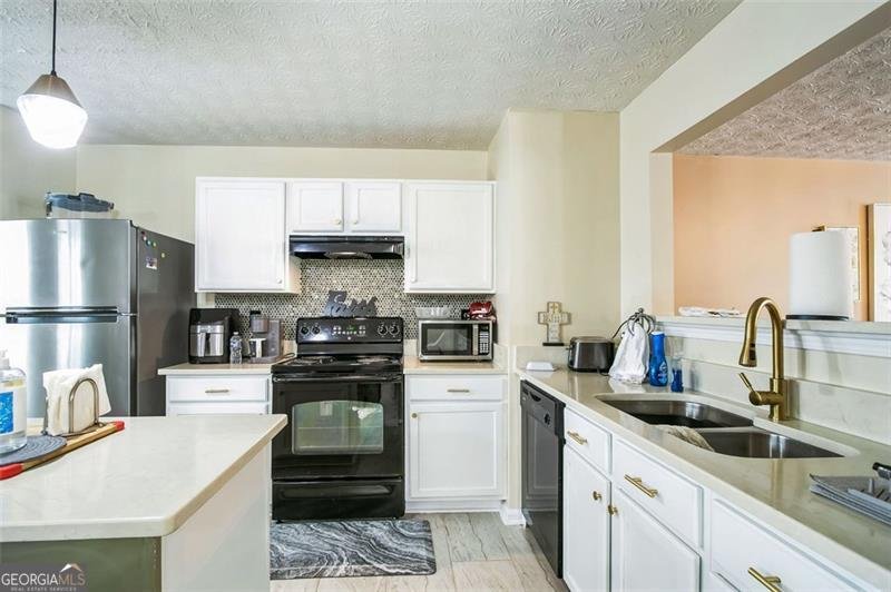 3302 WALDROP Trail Decatur - 23