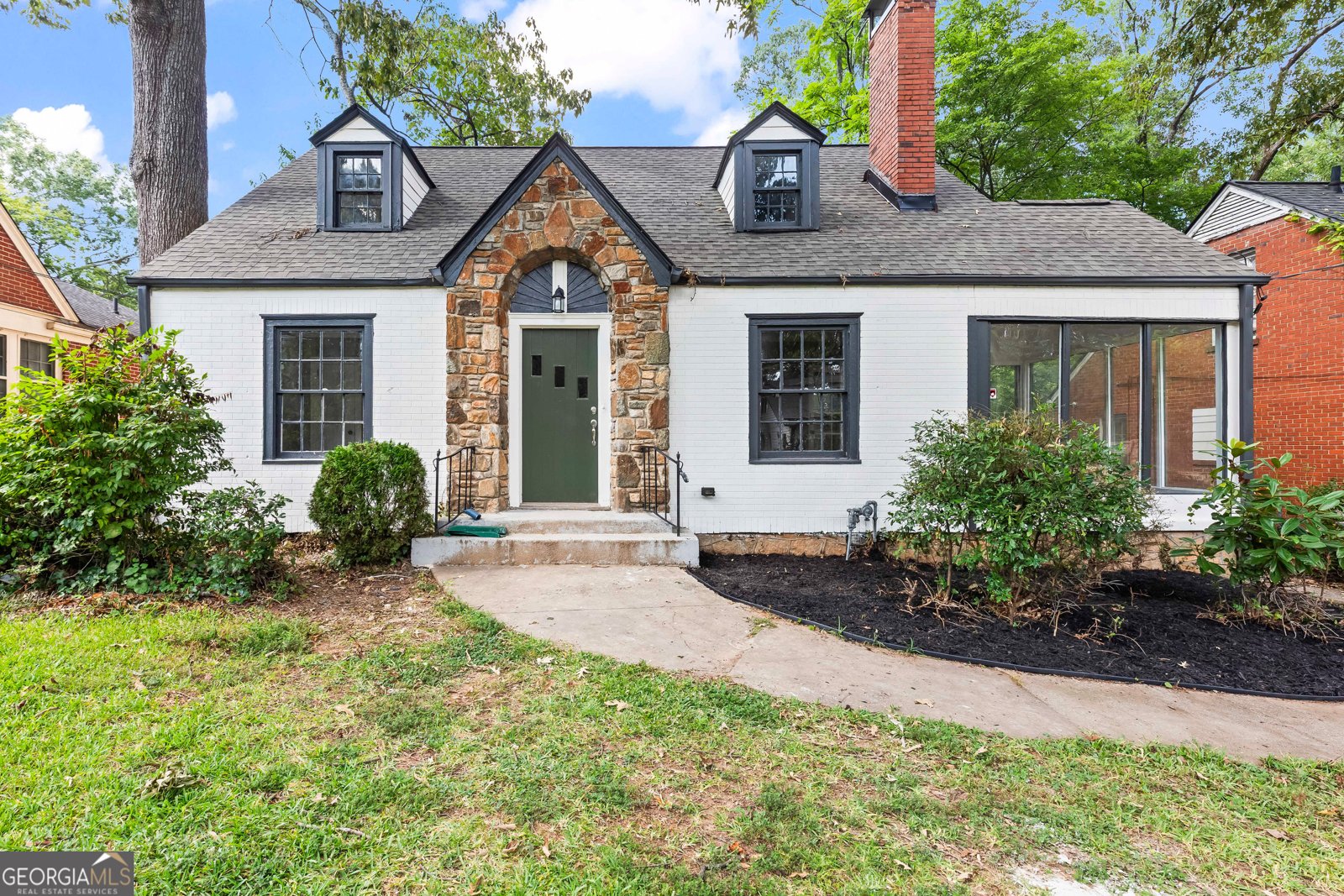 939 Hope Drive Atlanta - 1