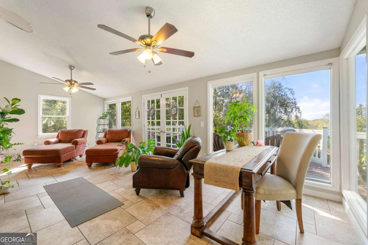 10 Wood Forest Drive Cartersville - 1