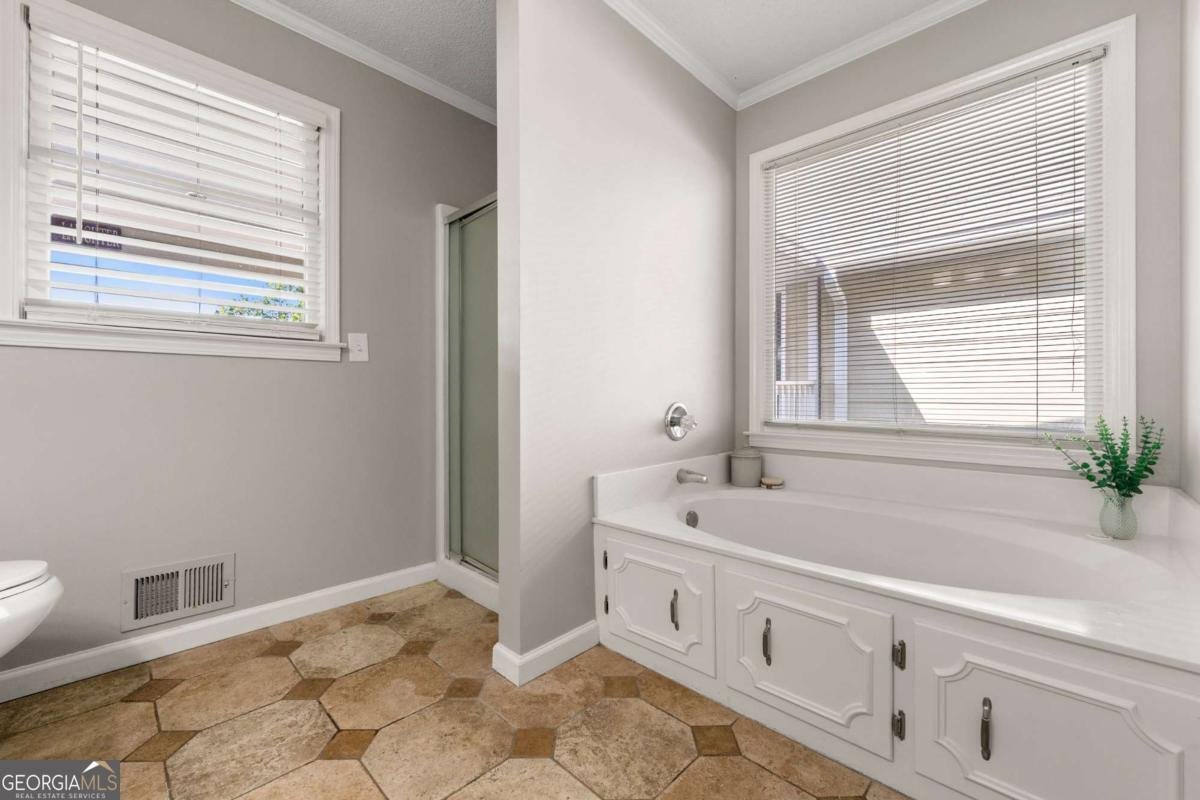 10 Wood Forest Drive Cartersville - 28