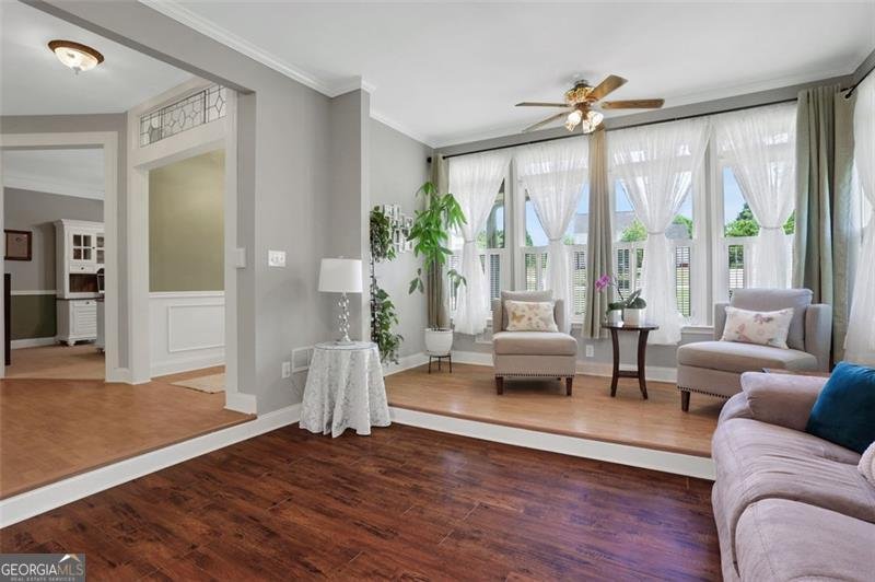 940 PLANTERS Place Loganville - 13