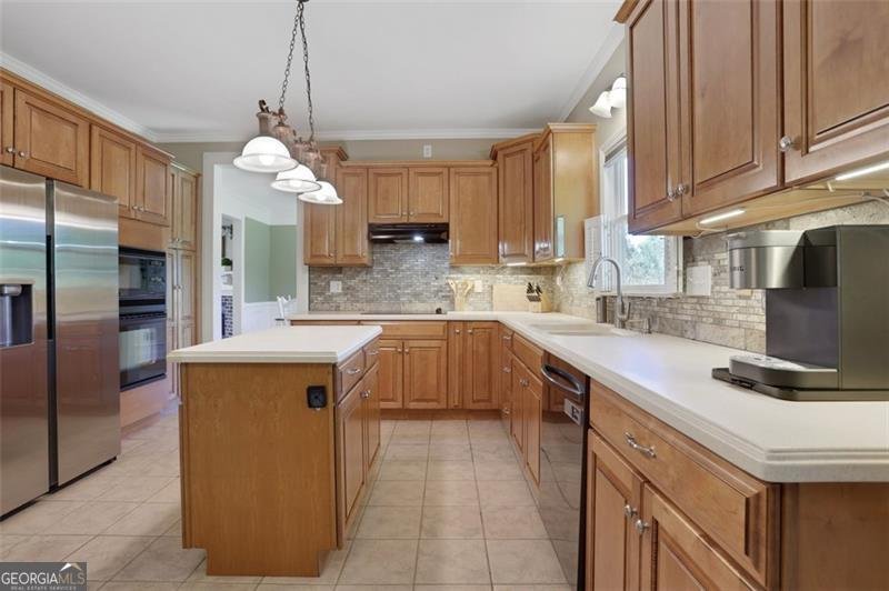 940 PLANTERS Place Loganville - 20