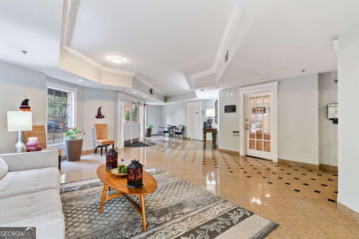 1 Biscayne Drive Atlanta - 28