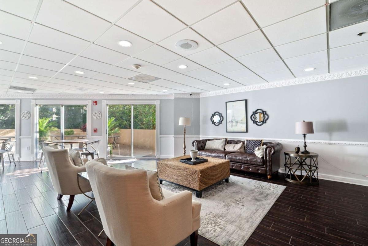 1 Biscayne Drive Atlanta - 29