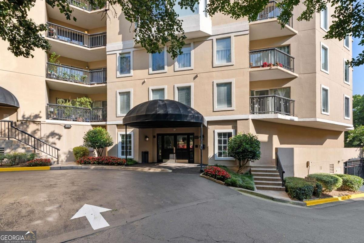 1 Biscayne Drive Atlanta - 36