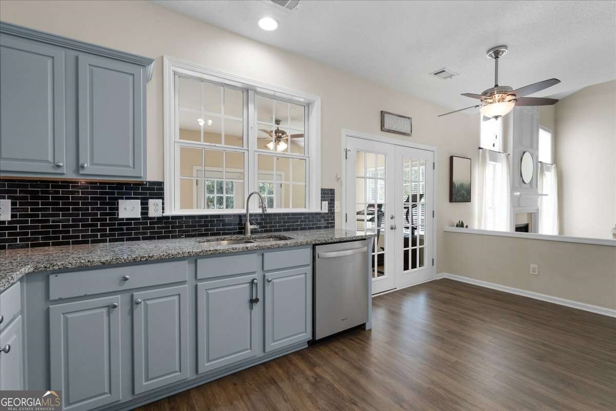 522 Watercress Drive Woodstock - 15