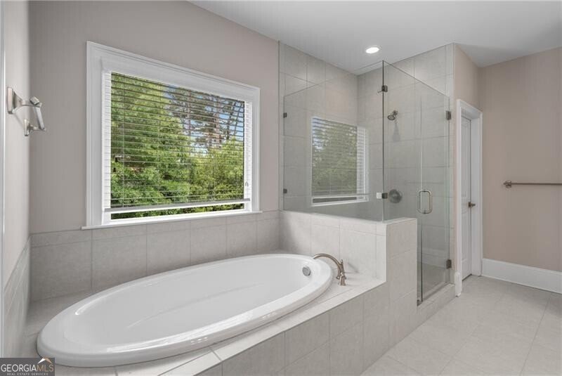 4900 Kentwood Drive Marietta - 19