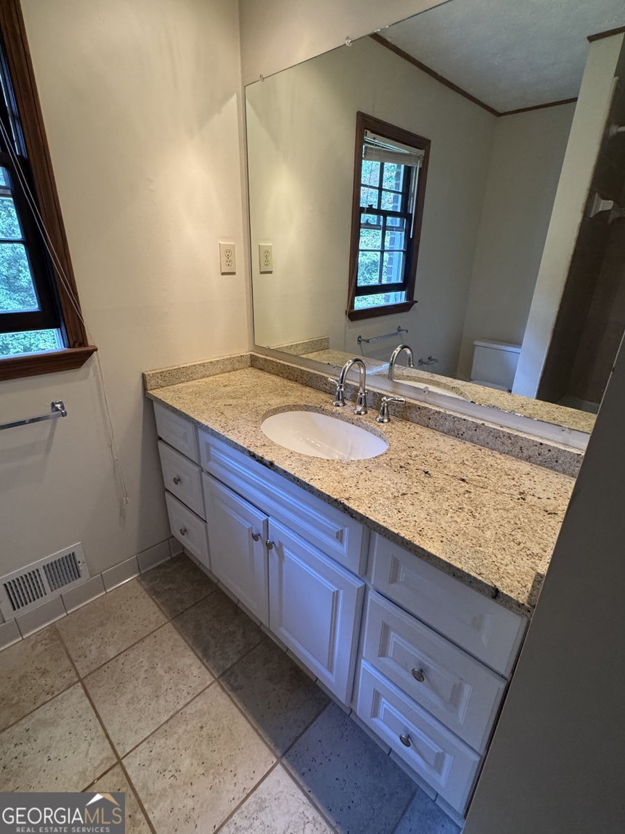 3827 Sherwood Drive Douglasville - 10