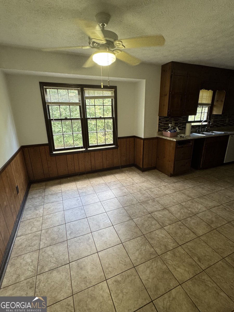 3827 Sherwood Drive Douglasville - 8