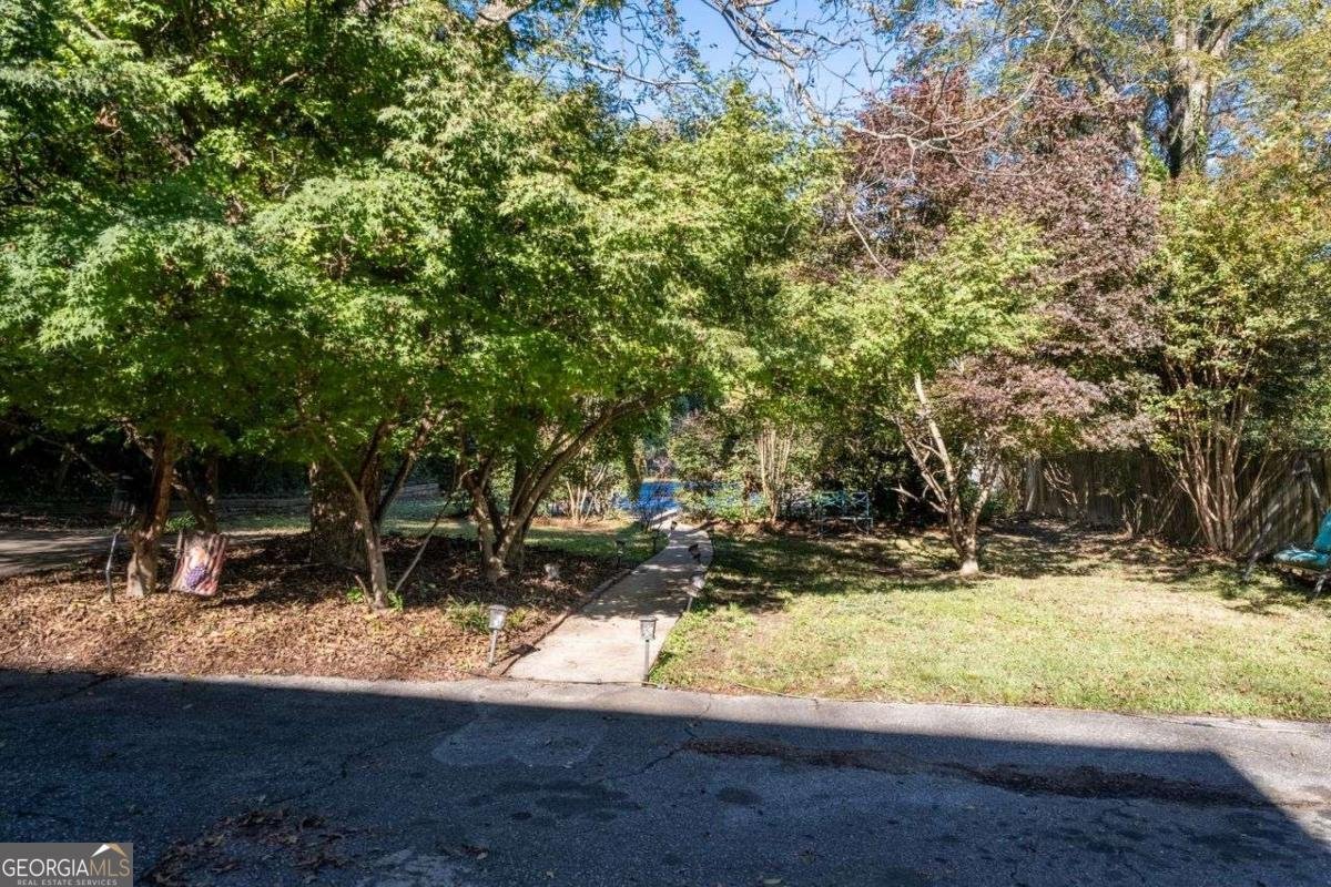 116 Broad Street Winder - 16