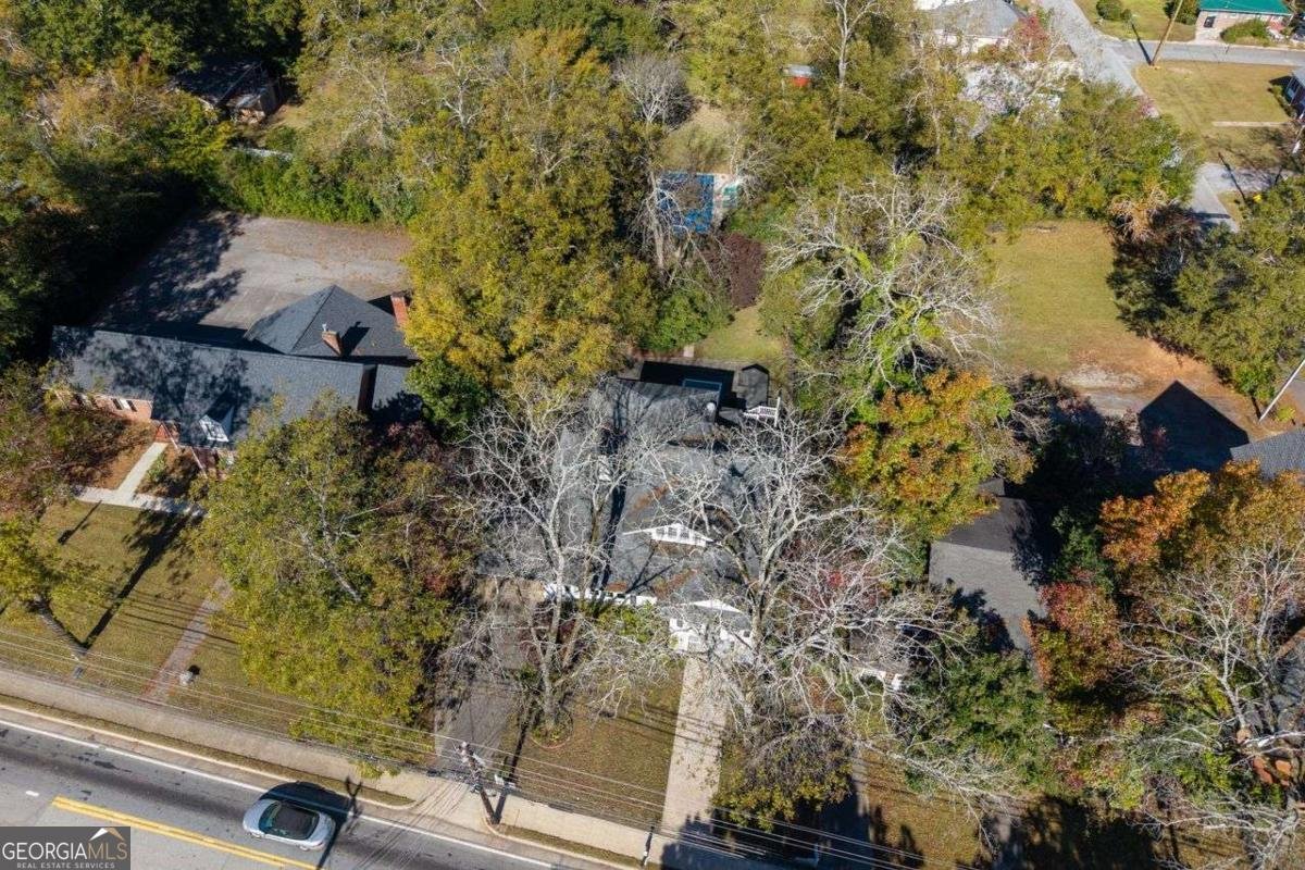 116 Broad Street Winder - 26