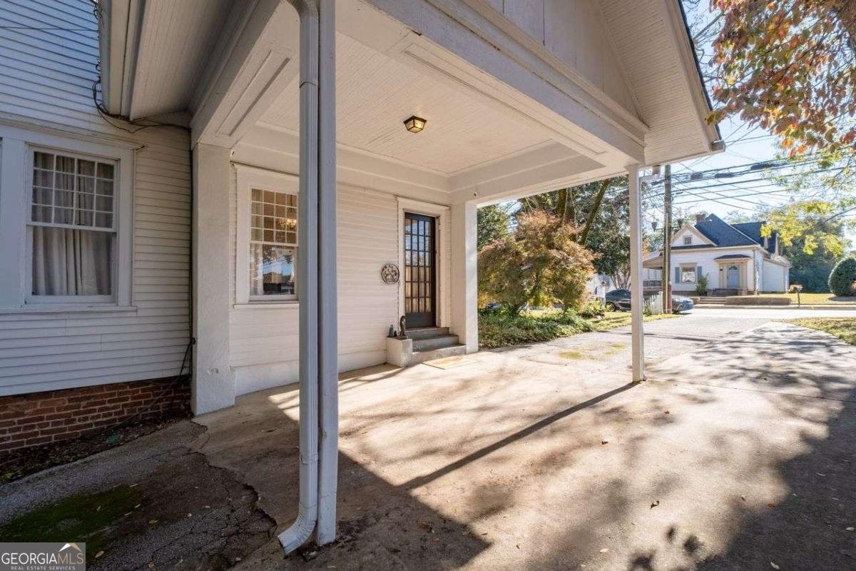 116 Broad Street Winder - 41