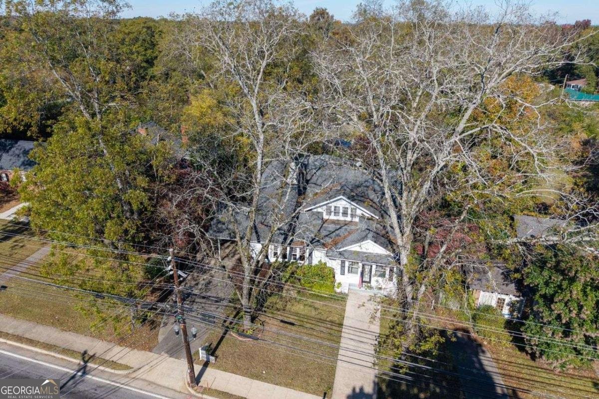 116 Broad Street Winder - 46