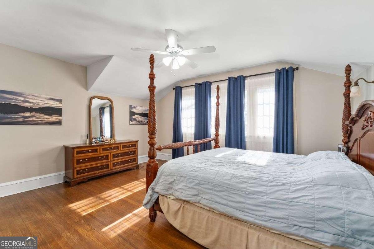 116 Broad Street Winder - 5