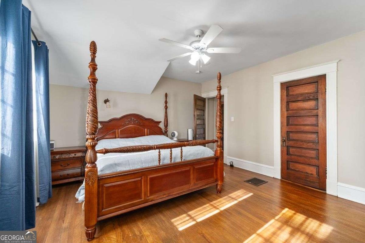 116 Broad Street Winder - 6