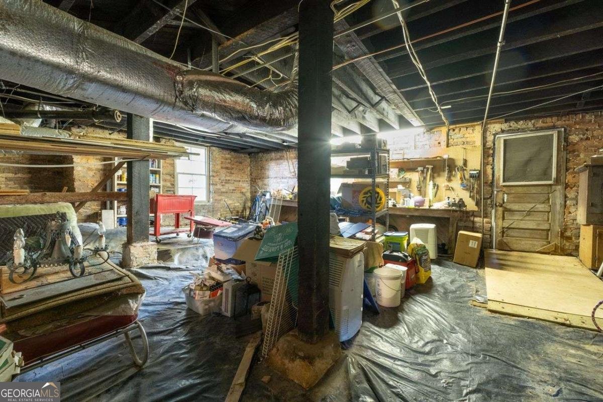 116 Broad Street Winder - 7