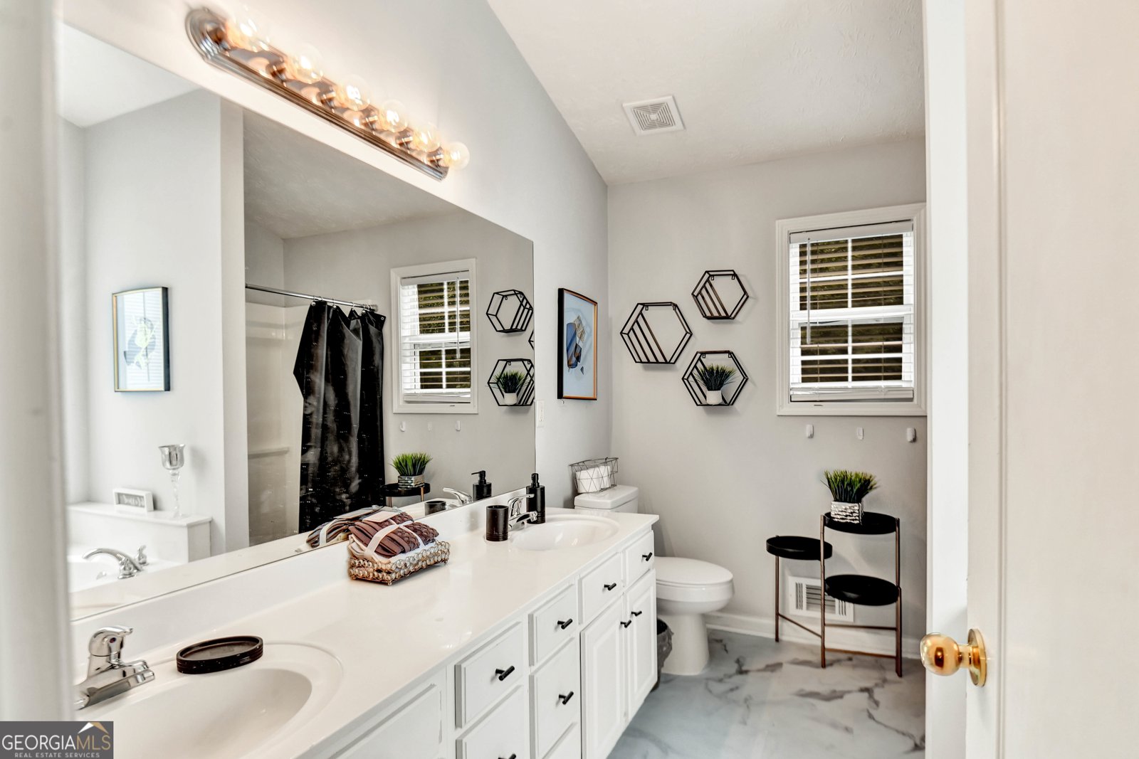 223 Sawdust Trail Nicholson - 1