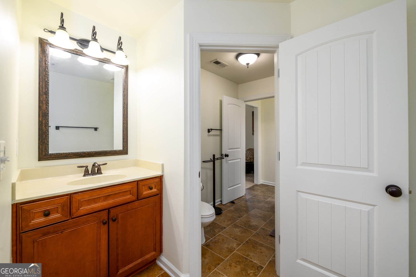 2070 Trinity Mill Drive Dacula - 40