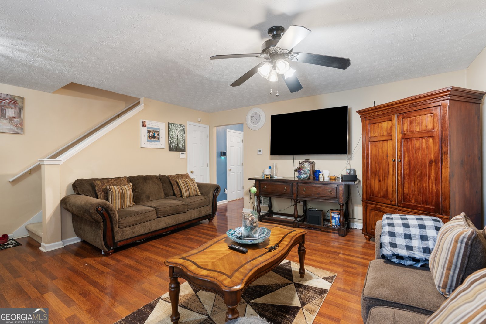 1346 Revelstoke Cove Riverdale - 3