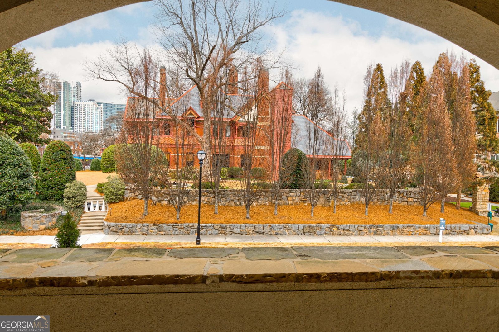 625 Piedmont Avenue Atlanta - 26