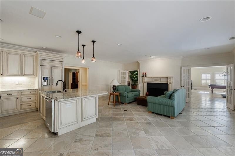 9390 Colonnade Trail Alpharetta - 77