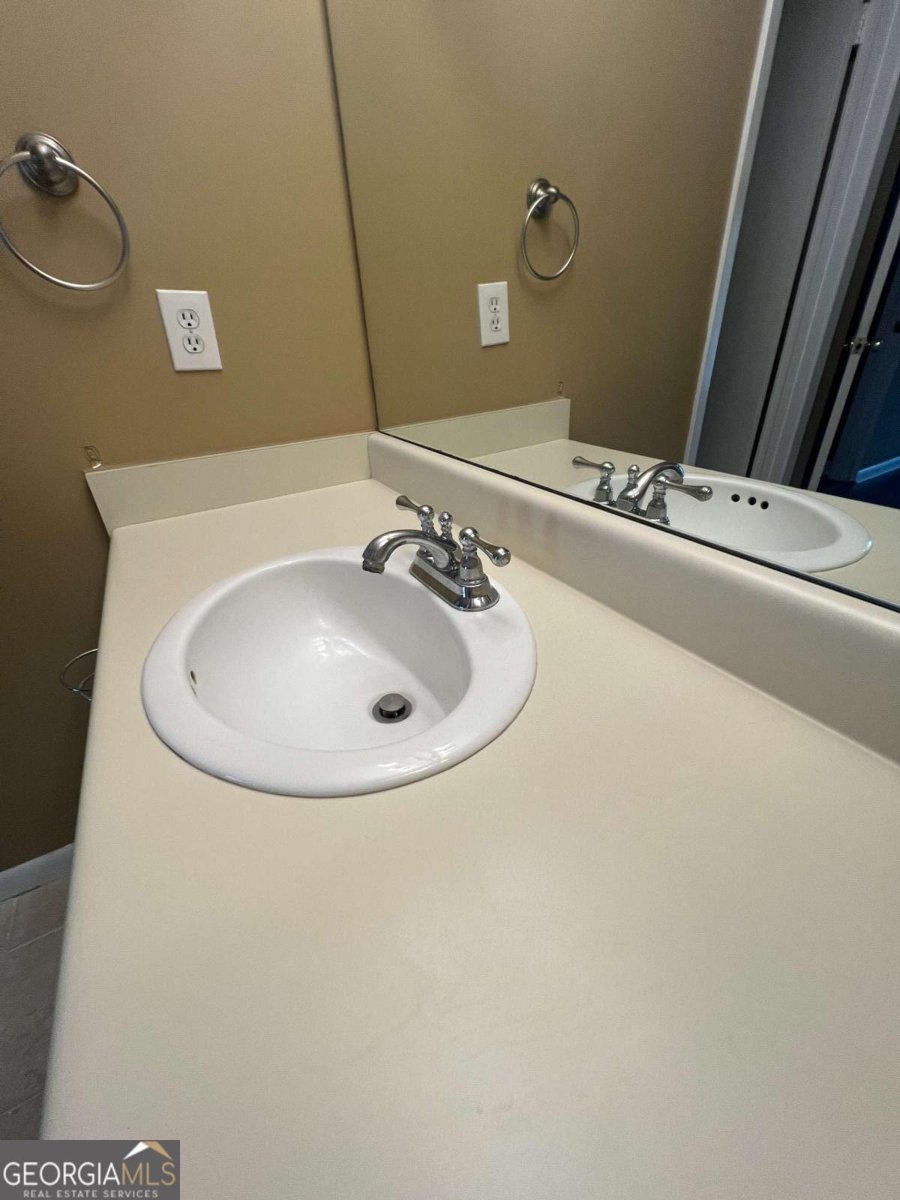 2092 Sherwood Street Valdosta - 22