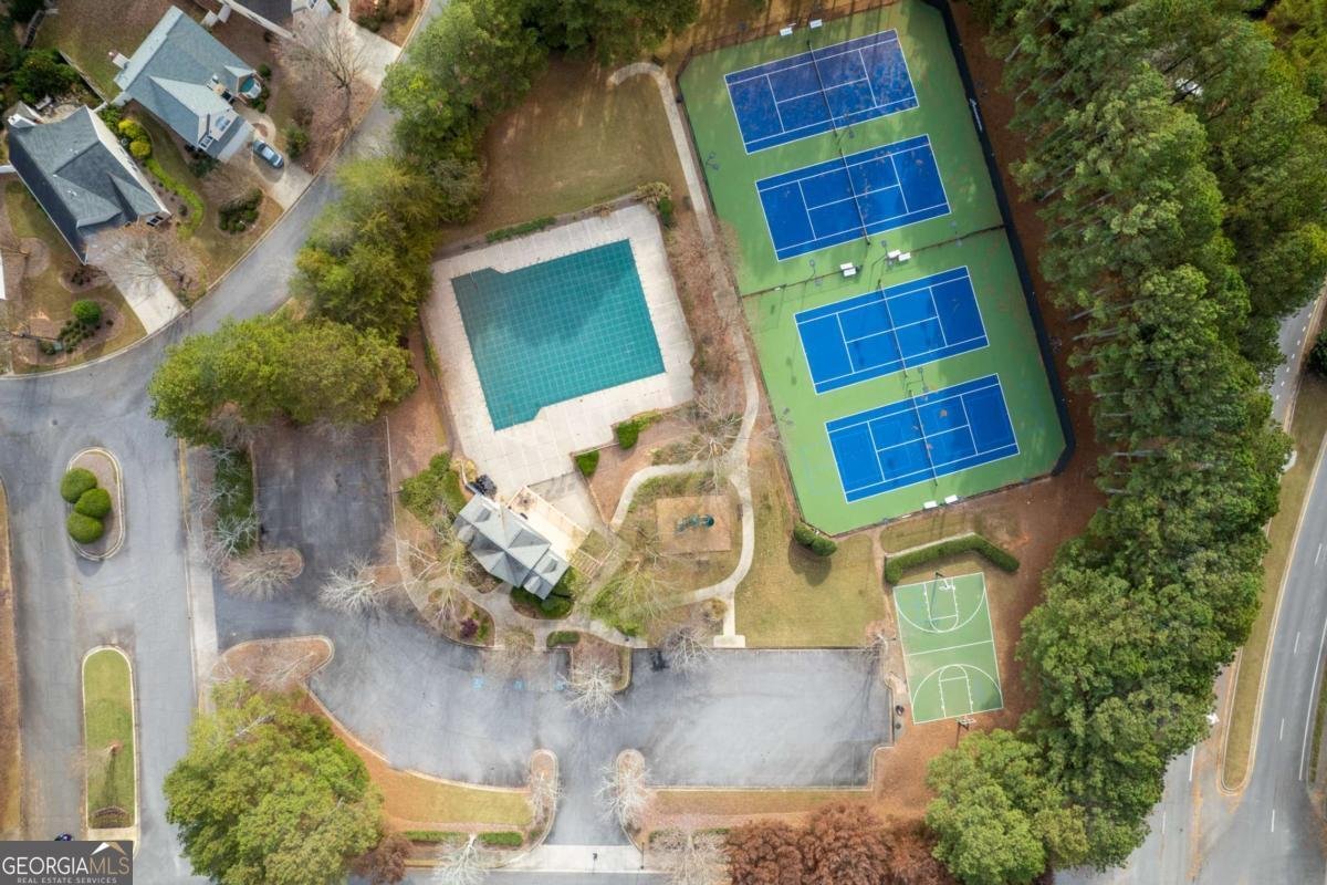 650 Chantress Court Alpharetta - 1