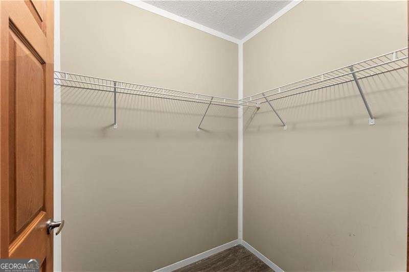 512 S Holly Springs Rd Woodstock - 10