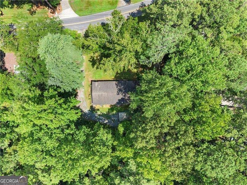 512 S Holly Springs Rd Woodstock - 19