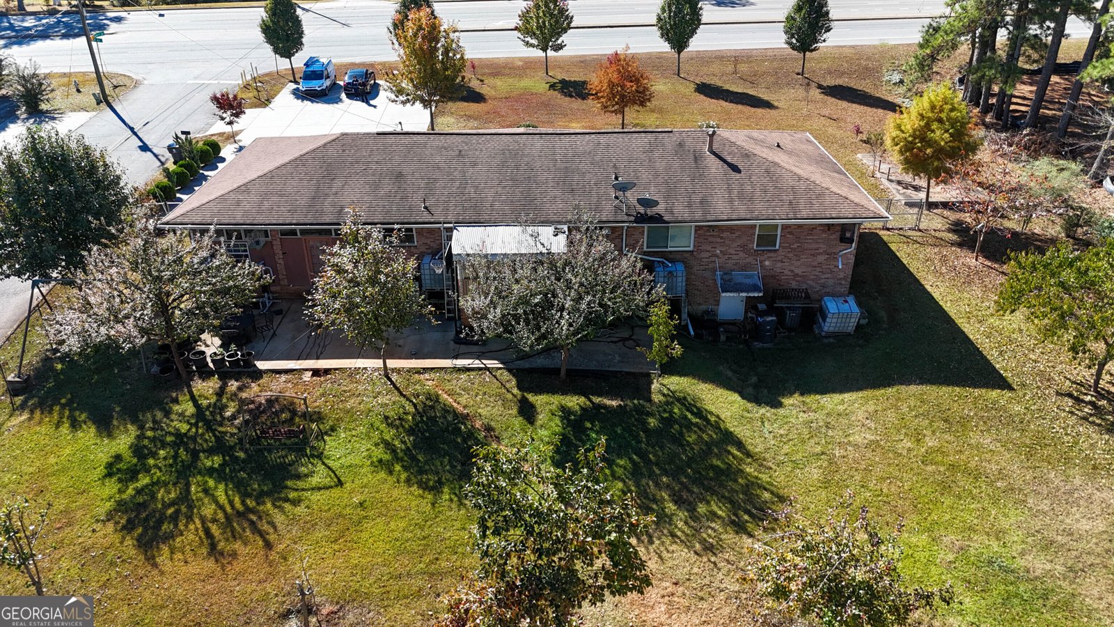 6410 Highway 42 Rex - 6