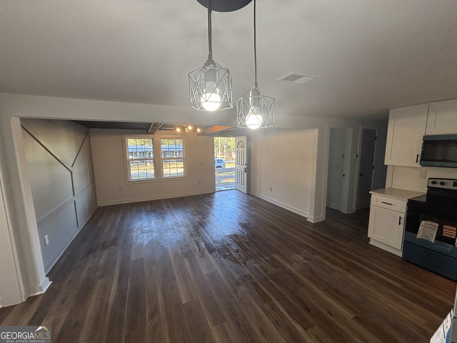 176 Randall Avenue Flovilla - 24