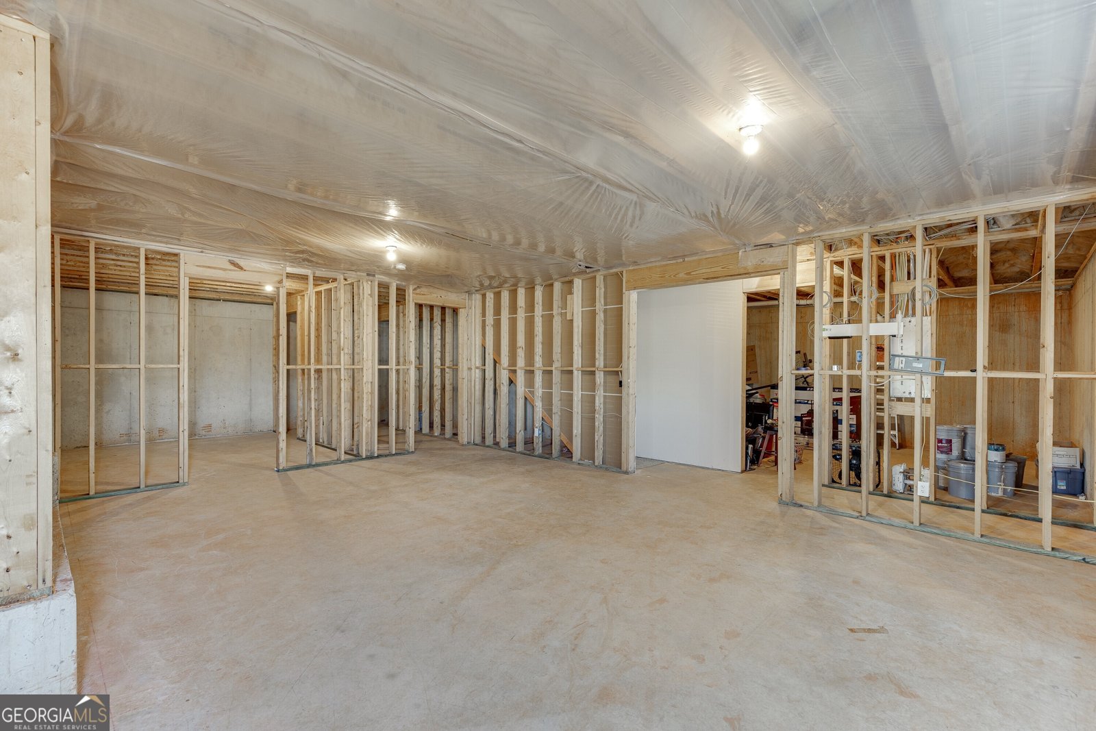 558 Calgary Downs Drive Winder - 47