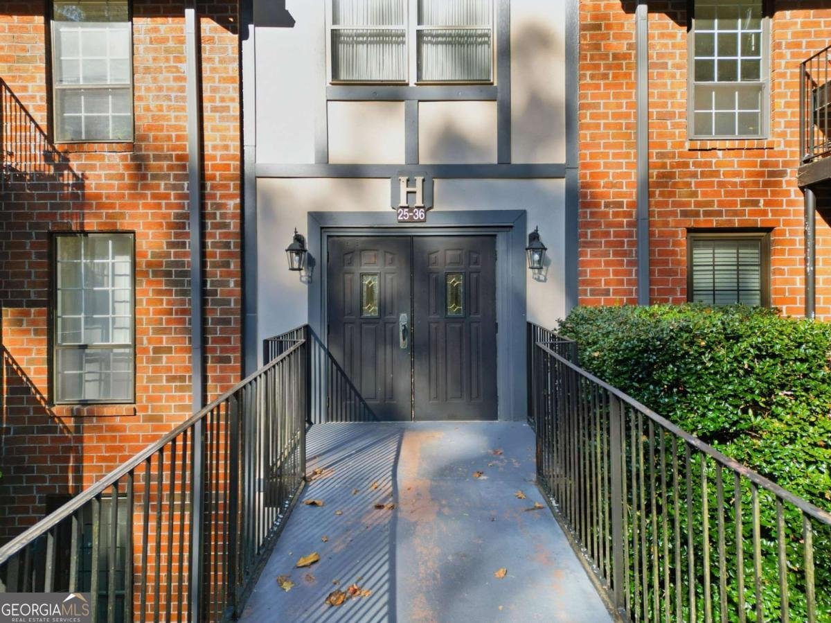 6851 Roswell Road Atlanta - 2