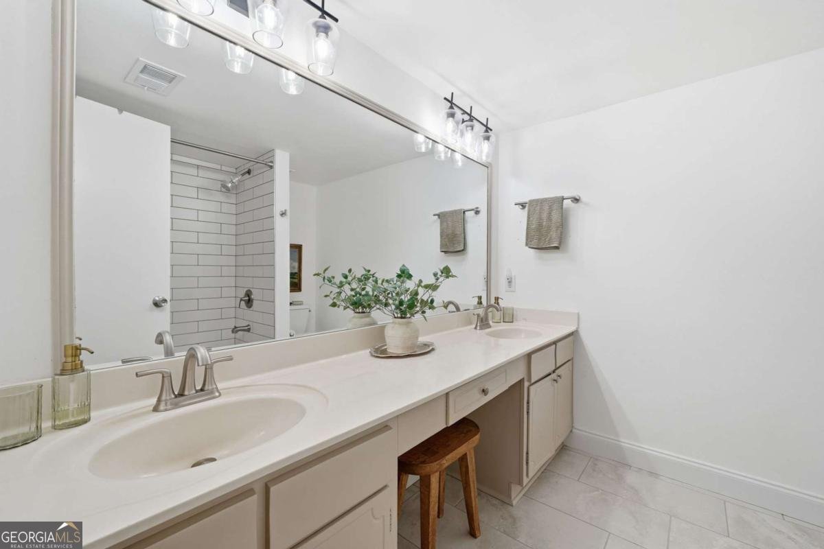 6851 Roswell Road Atlanta - 20