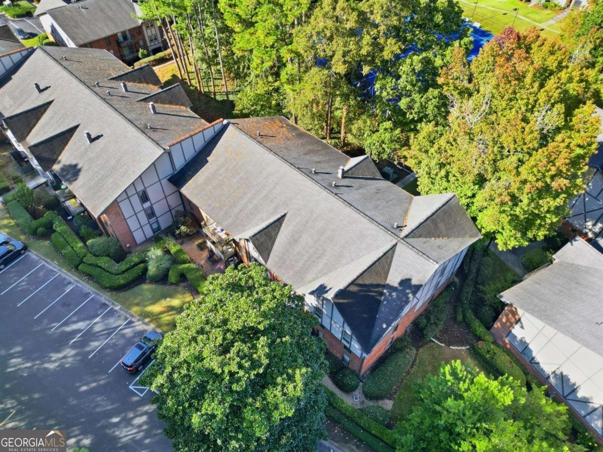 6851 Roswell Road Atlanta - 42