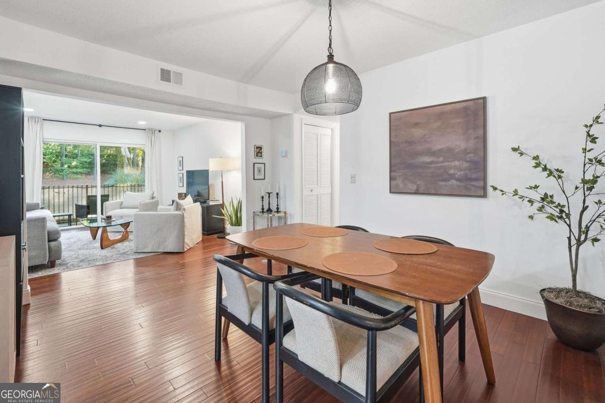 6851 Roswell Road Atlanta - 9