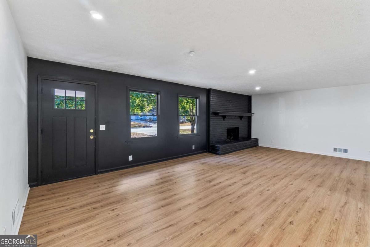 1791 CRESTRIDGE Circle Conyers - 3