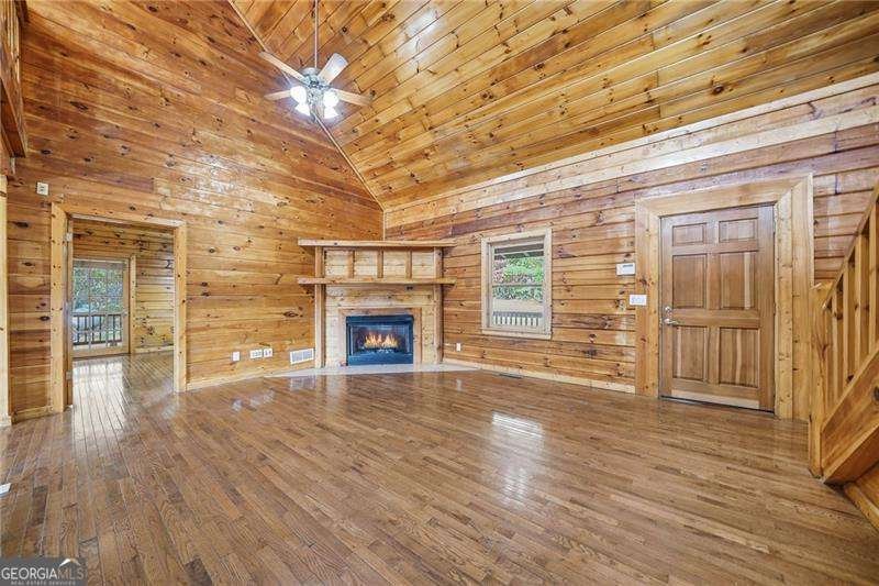 1384 Crystal Lane Ranger - 13