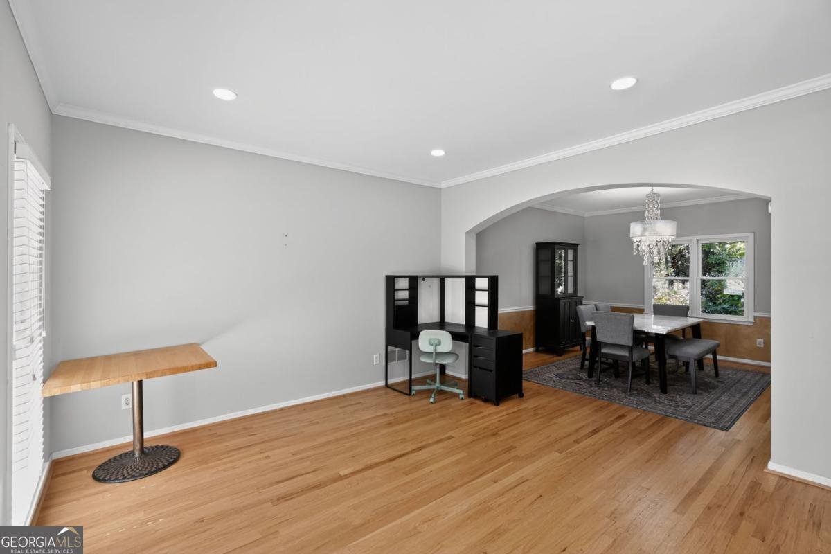 10950 Regal Forest Drive Suwanee - 13