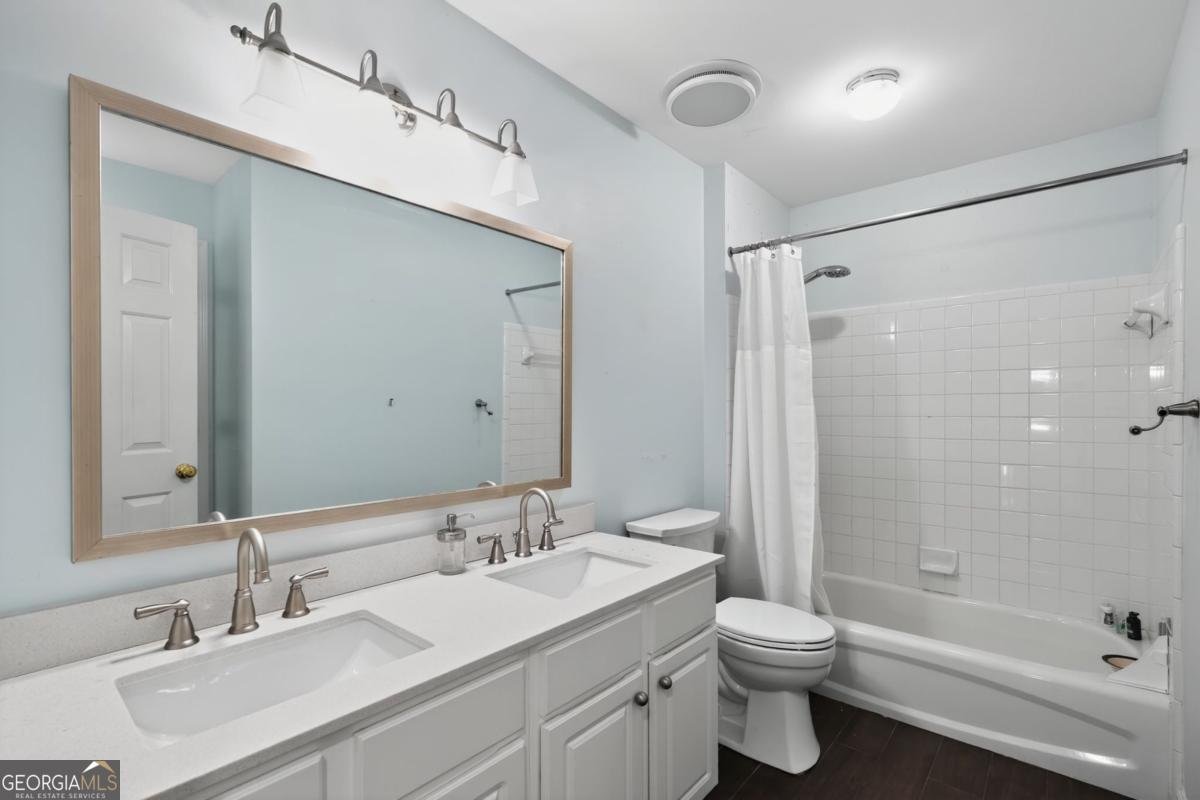 10950 Regal Forest Drive Suwanee - 16