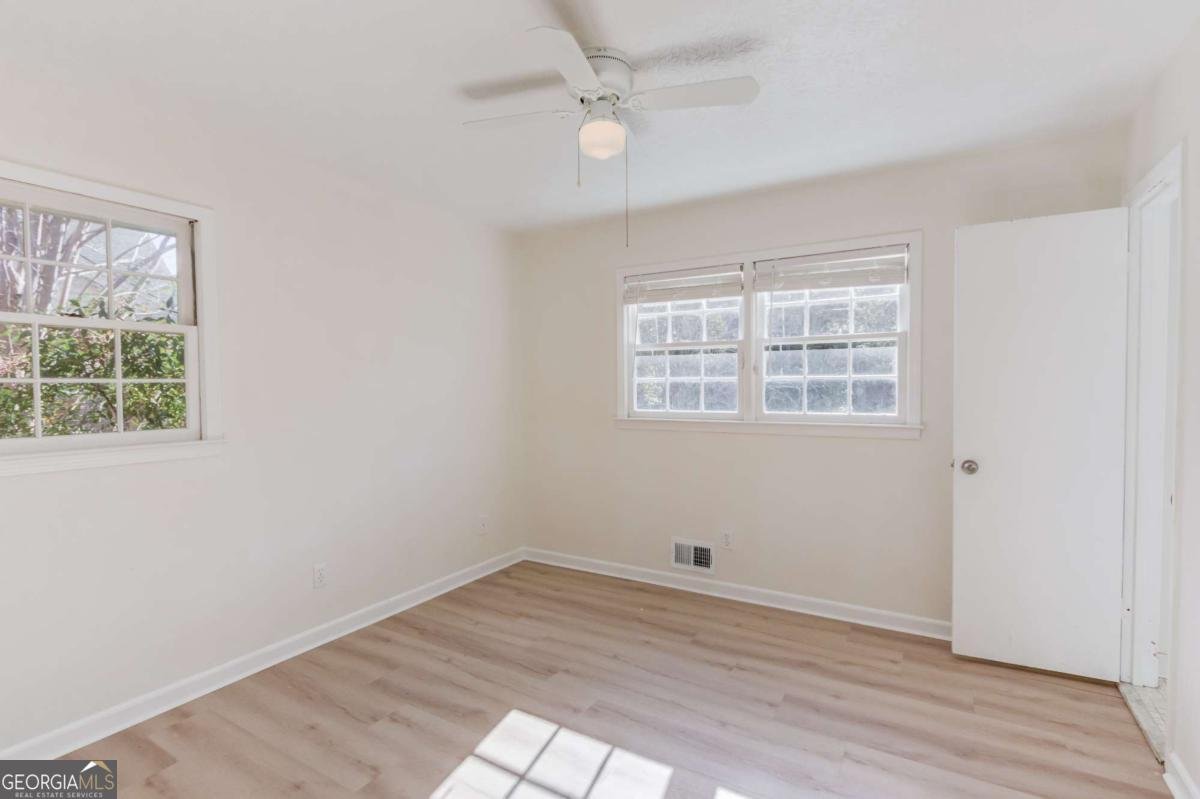 2614 Hickory Valley Drive Snellville - 29