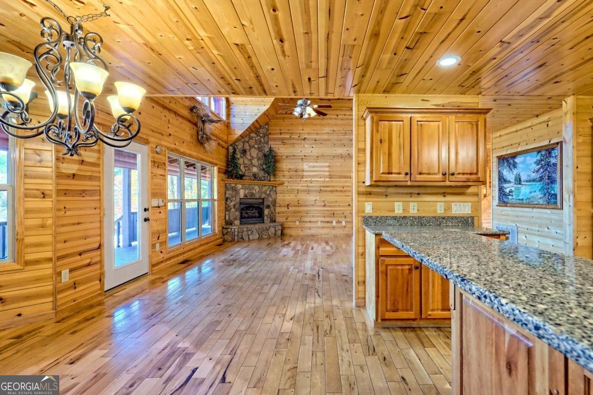 1929 Lakeview Summit Drive Young Harris - 13