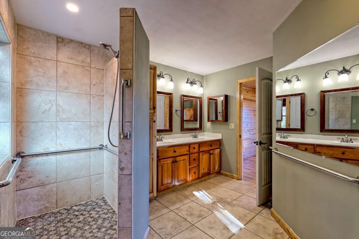 1929 Lakeview Summit Drive Young Harris - 28