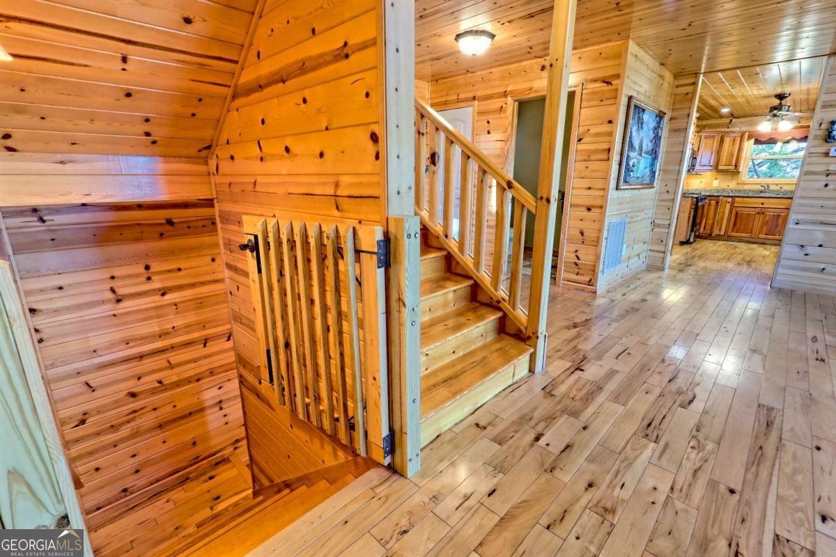 1929 Lakeview Summit Drive Young Harris - 54