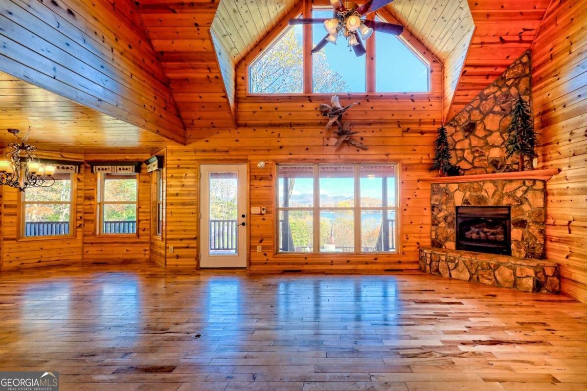 1929 Lakeview Summit Drive Young Harris - 6