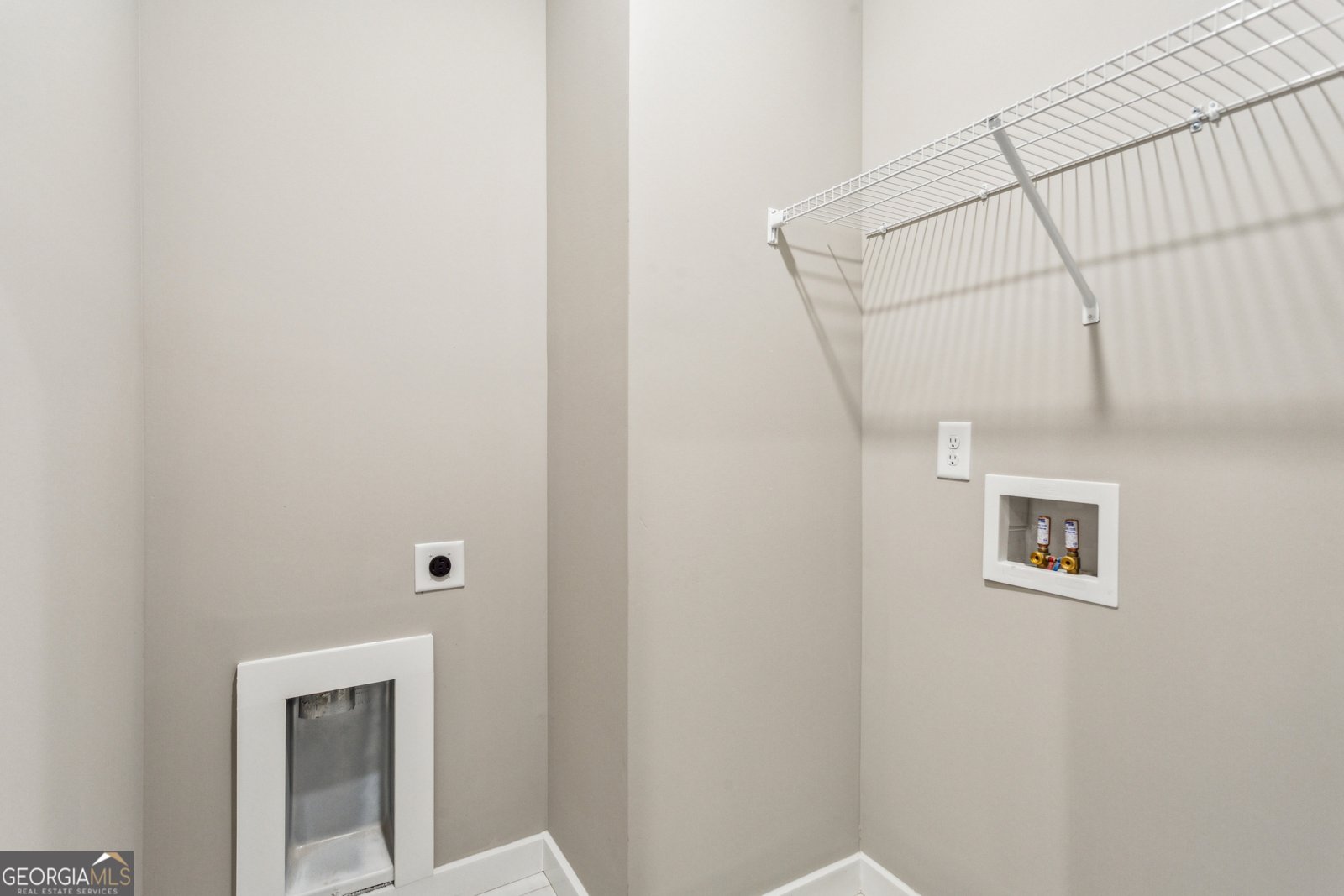 1095 Tucker Avenue Atlanta - 18