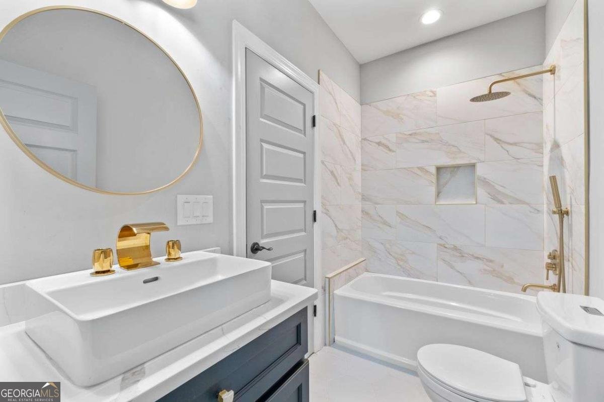 1070 LUCILE Avenue Atlanta - 1