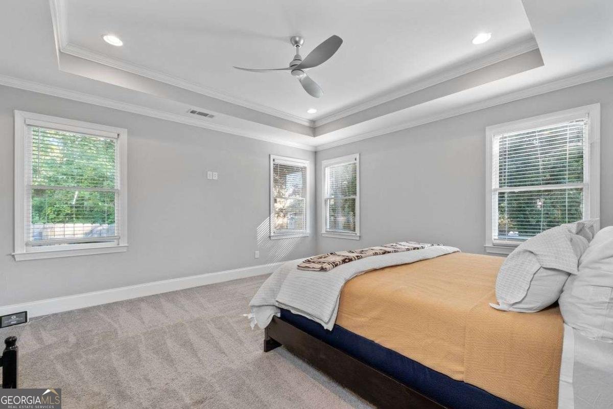 1070 LUCILE Avenue Atlanta - 27