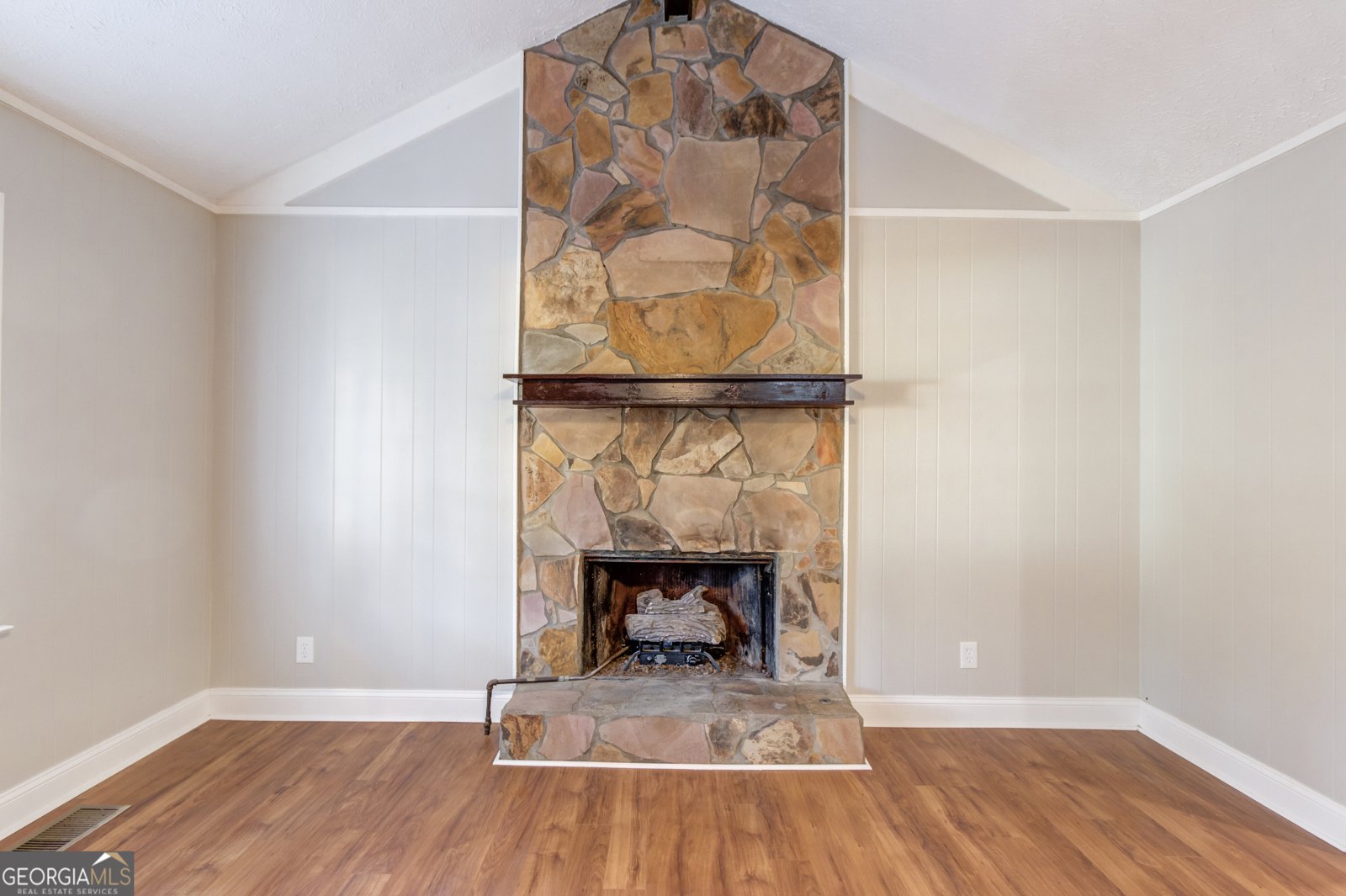 1983 ANCHOR Way Buford - 6