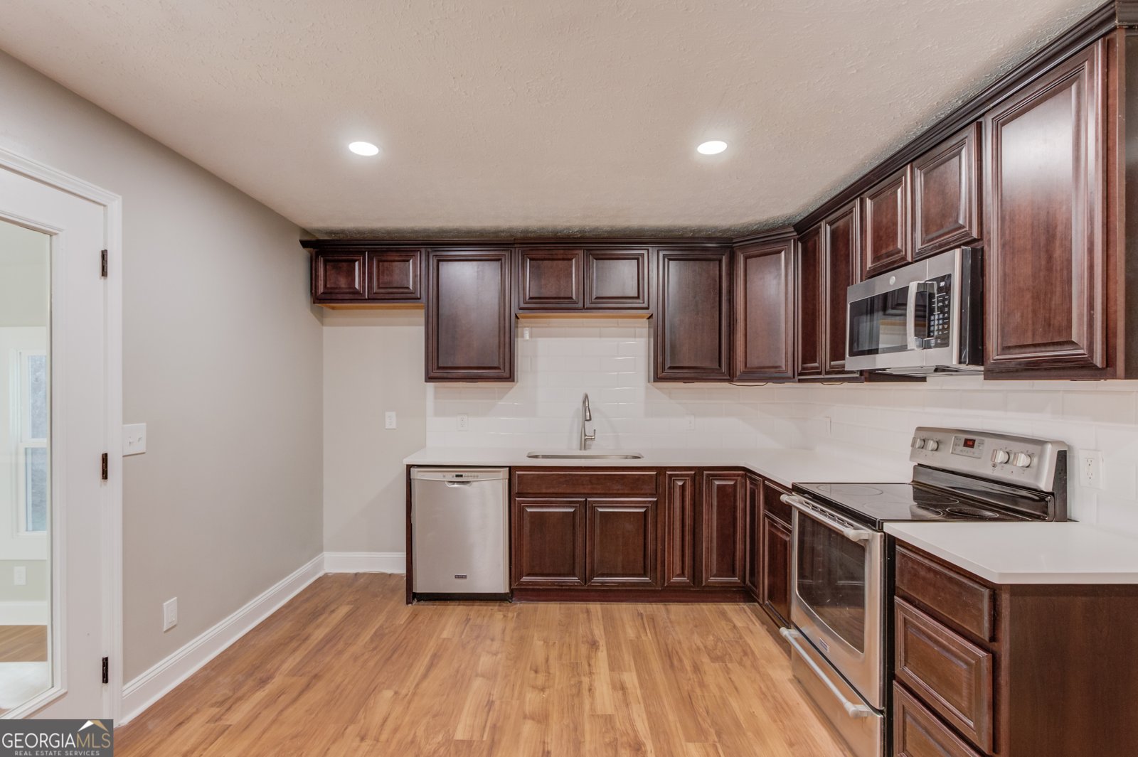 1983 ANCHOR Way Buford - 9